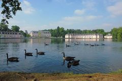 Wie sich die Sonne von Norden nach S&uuml;den vork&auml;mpft